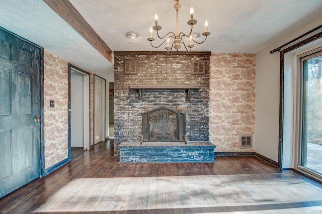 611 Bayberry Court, Valparaiso, IN 46385