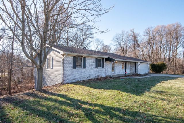 611 Bayberry Court, Valparaiso, IN 46385