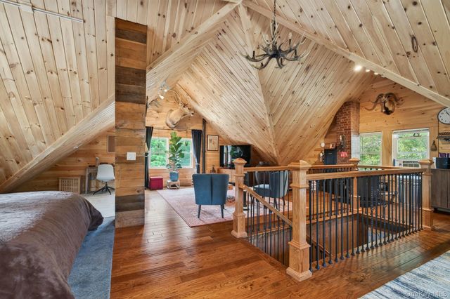 8213 Main Street, Hunter, NY 12442