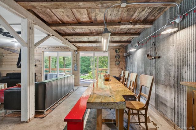 8213 Main Street, Hunter, NY 12442