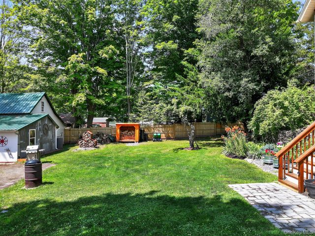 8213 Main Street, Hunter, NY 12442