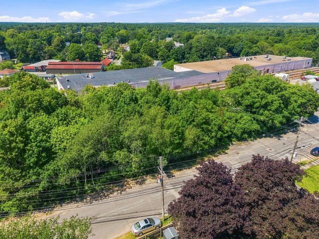 50 Cambridge St, Middleboro, MA 02346
