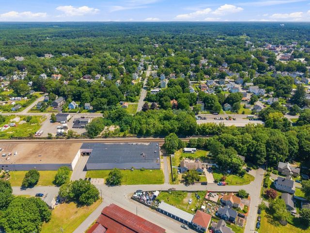 50 Cambridge St, Middleboro, MA 02346
