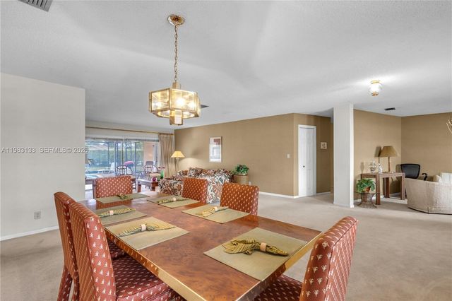 16623 Waters Edge Dr, Weston, FL 33326