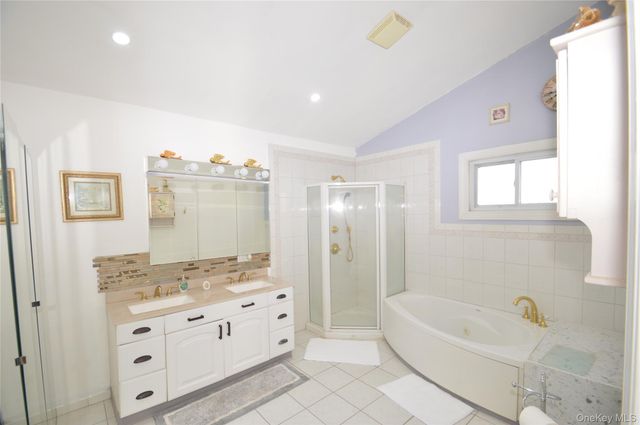 1300 P Street, Elmont, NY 11003