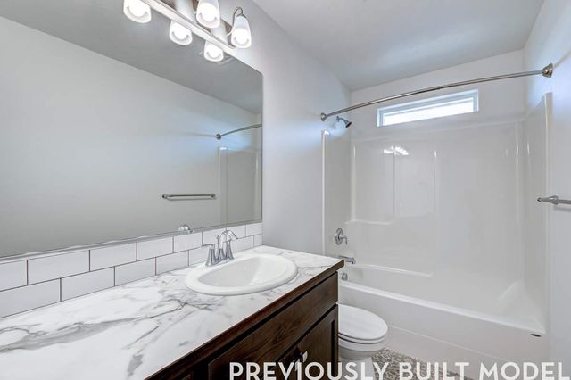 18805 E Riverside Ct, Spokane Valley, WA 99016