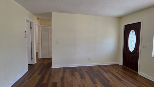2417 WISHING WELL CIRCLE, Tampa, FL 33619