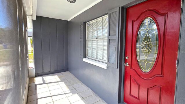 2417 WISHING WELL CIRCLE, Tampa, FL 33619