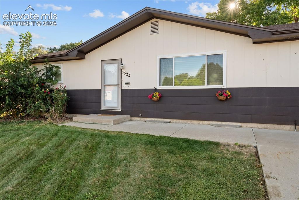 3523 White Pine Court, Pueblo, CO 81005