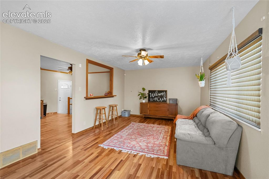 3523 White Pine Court, Pueblo, CO 81005 — photo 4