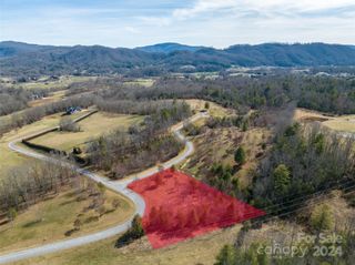 405 Pisgah Vista Road 34, Fletcher, NC 28732