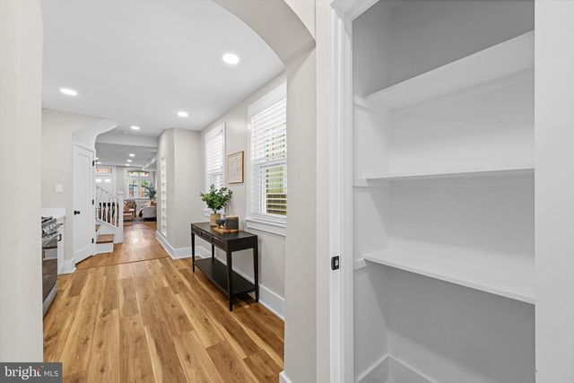 813 S LUZERNE AVE, Baltimore, MD 21224
