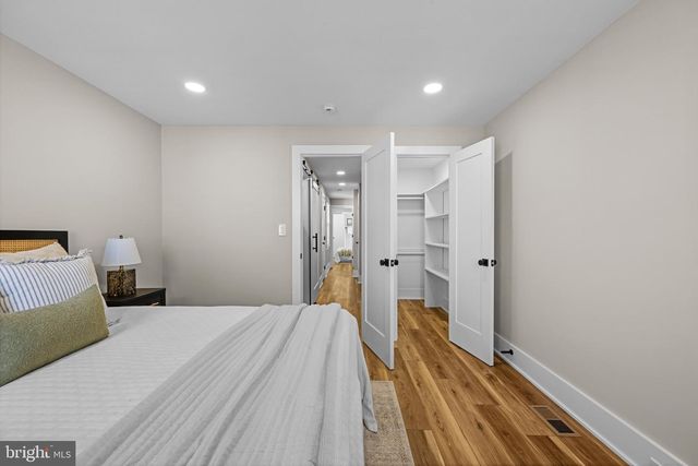 813 S LUZERNE AVE, Baltimore, MD 21224