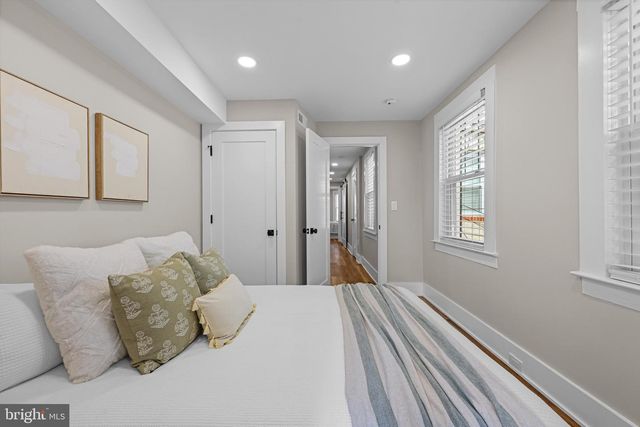 813 S LUZERNE AVE, Baltimore, MD 21224