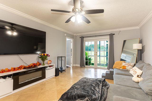 9467 Boca Cove Circle 804, Boca Raton, FL 33428