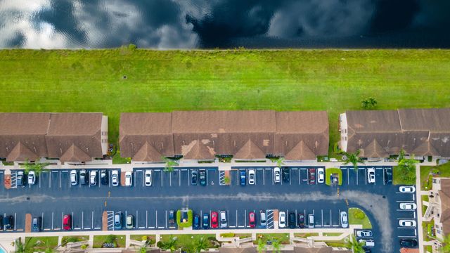 9467 Boca Cove Circle 804, Boca Raton, FL 33428