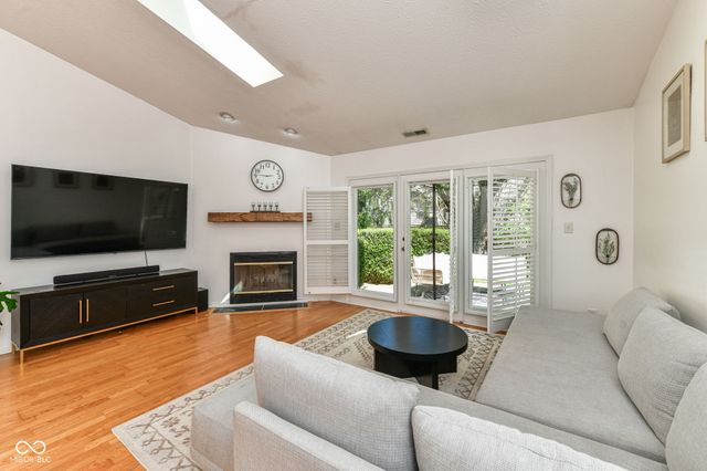 11453 Wilderness Trail, Fishers, IN 46038