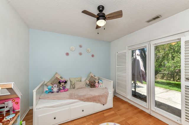 11453 Wilderness Trail, Fishers, IN 46038