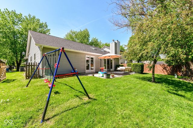 11453 Wilderness Trail, Fishers, IN 46038