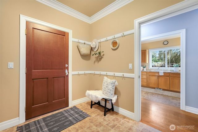 2726 9th Street SW, Puyallup, WA 98373