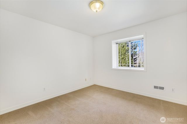 2726 9th Street SW, Puyallup, WA 98373