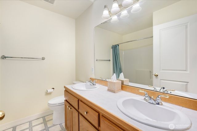 2726 9th Street SW, Puyallup, WA 98373