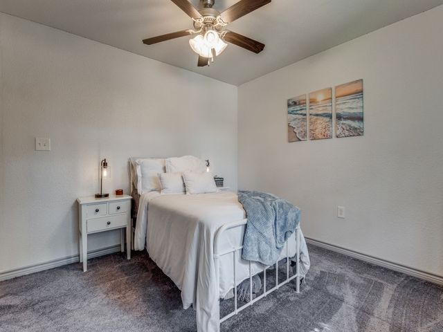 203 Pueblo Drive, Lake Kiowa, TX 76240