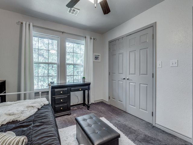 203 Pueblo Drive, Lake Kiowa, TX 76240