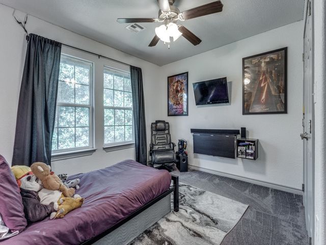 203 Pueblo Drive, Lake Kiowa, TX 76240