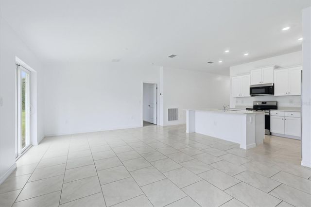 1403 AKEN STREET, Port Charlotte, FL 33952