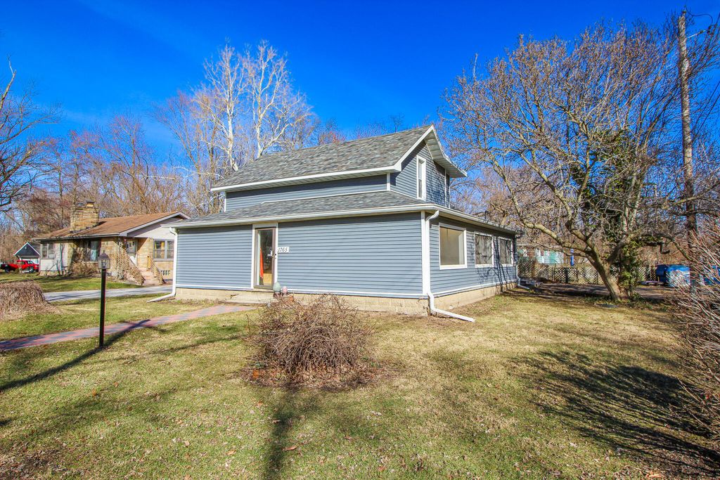 1765 Tower Street, Chesterton, IN 46304