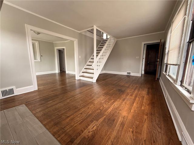 3241 Kildare Road, Cleveland Heights, OH 44118