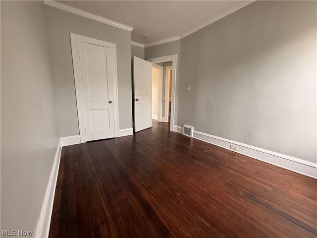 3241 Kildare Road, Cleveland Heights, OH 44118