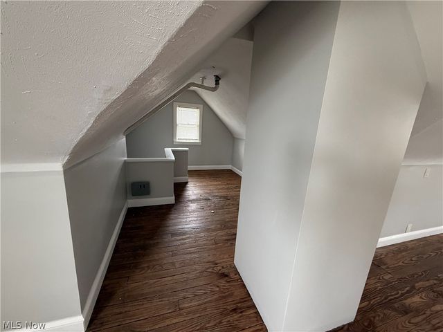 3241 Kildare Road, Cleveland Heights, OH 44118
