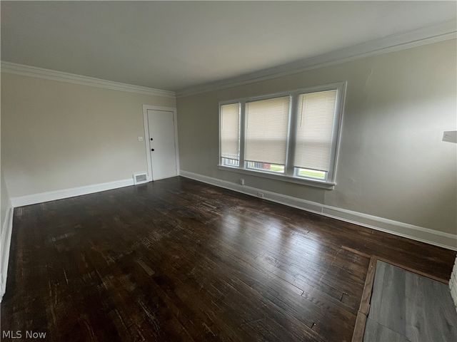 3241 Kildare Road, Cleveland Heights, OH 44118