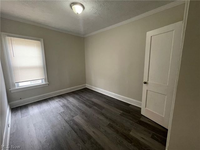 3241 Kildare Road, Cleveland Heights, OH 44118