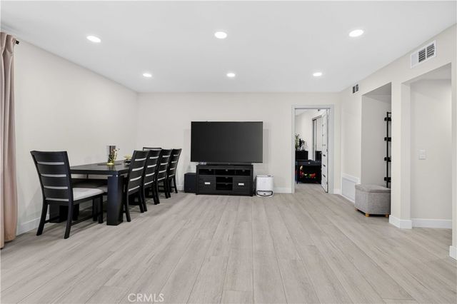 1344 5th 16, Glendale, CA 91201