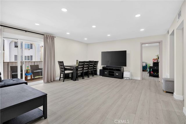 1344 5th 16, Glendale, CA 91201