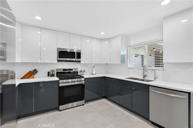 1344 5th 16, Glendale, CA 91201