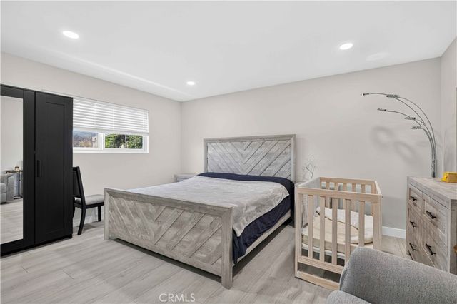 1344 5th 16, Glendale, CA 91201