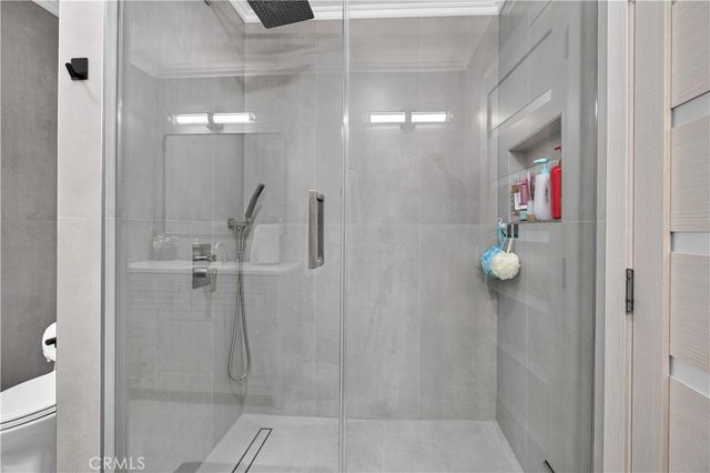 1344 5th 16, Glendale, CA 91201