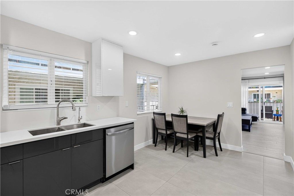 1344 5th 16, Glendale, CA 91201 — photo 2