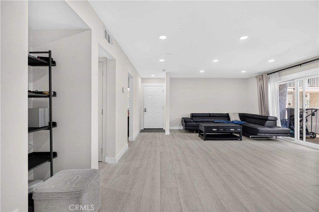 1344 5th 16, Glendale, CA 91201 — photo 4