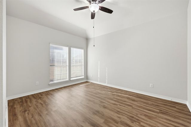 1524 Desert Hills Drive, Fort Worth, TX 76052