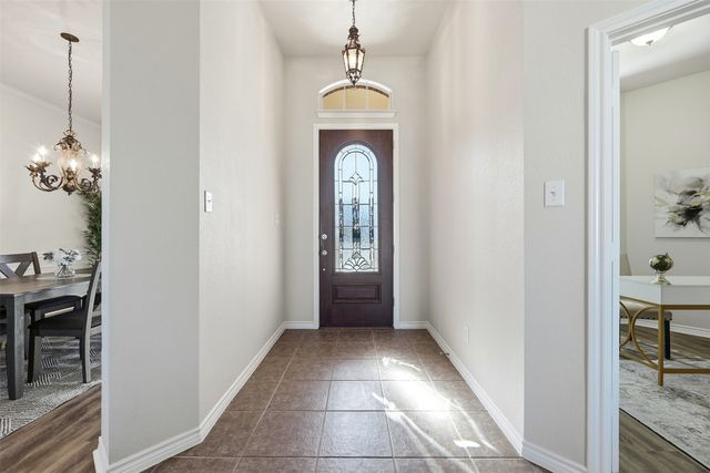 1524 Desert Hills Drive, Fort Worth, TX 76052