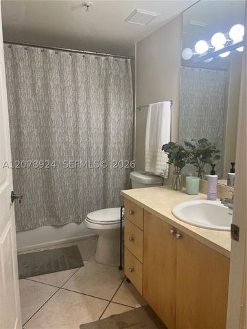 2630 SW 28th St 26, Miami, FL 33133