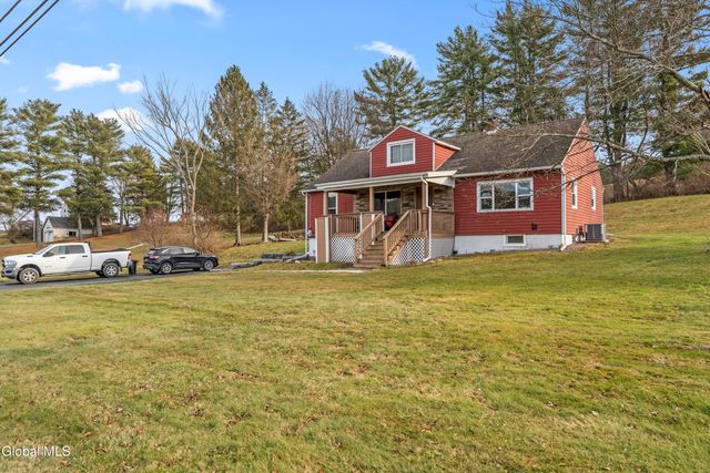 1950 New York 7, Brunswick, NY 12180