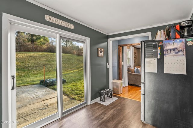 1950 New York 7, Brunswick, NY 12180