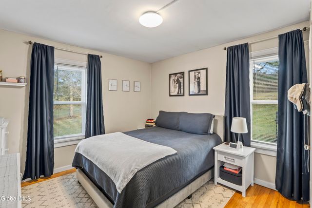 1950 New York 7, Brunswick, NY 12180