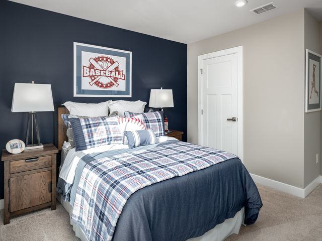 2324 Thoroughbred Way, White House, TN 37188